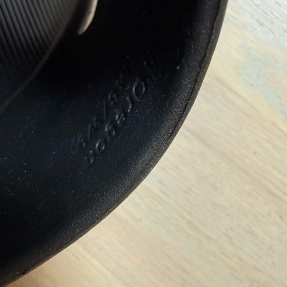 Nike Calm Slides - Picture 2 of 5